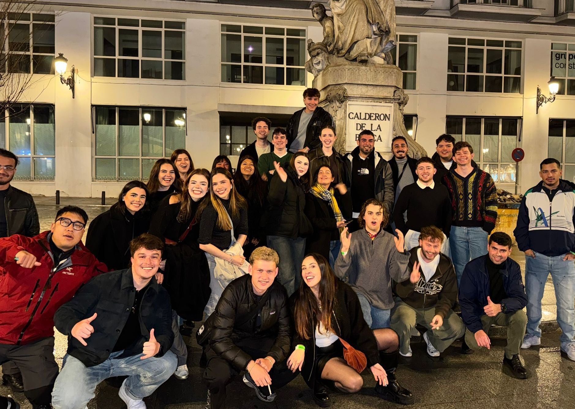 Why Madrid Party Crawl Is One of the Most Popular Pub Crawls in Madrid